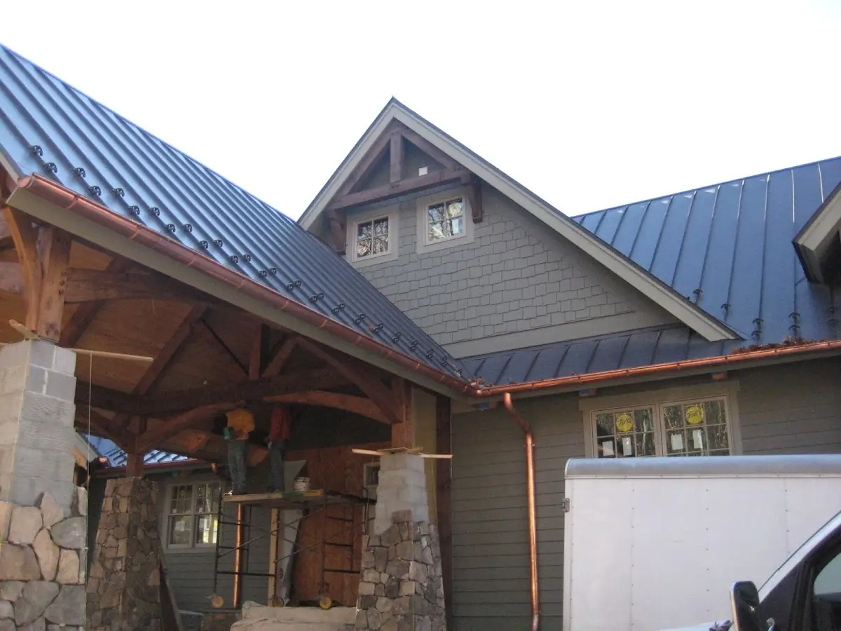 Craftsman Roofing team delivering quality roofing work in Weatherford